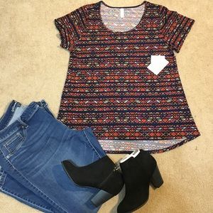 NWT LuLaRoe Classic Tee